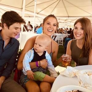 Meet your Posher, Isabel